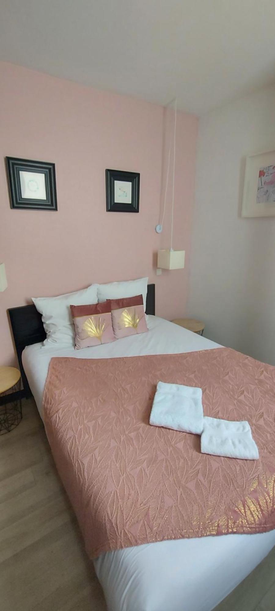 Hotel La Croisette & Restaurant Bistrot Gantier En Centre Ville Royan Dış mekan fotoğraf