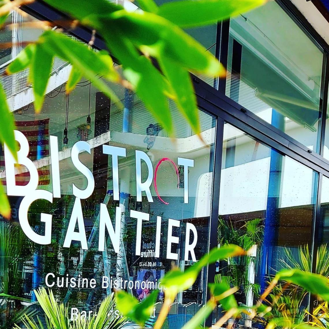 Hotel La Croisette & Restaurant Bistrot Gantier En Centre Ville Royan Dış mekan fotoğraf