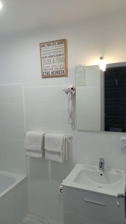 Hotel La Croisette & Restaurant Bistrot Gantier En Centre Ville Royan Dış mekan fotoğraf